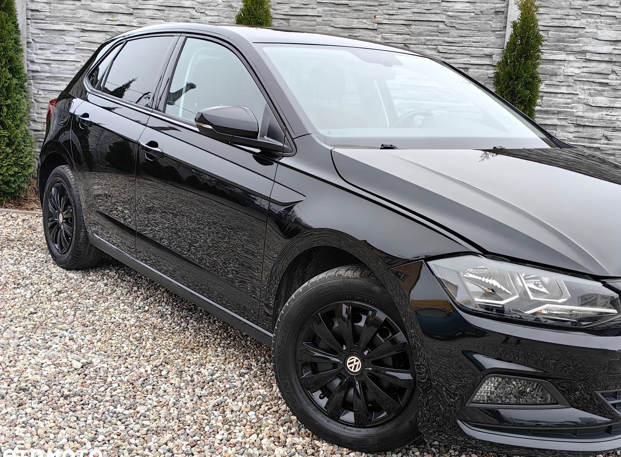 Volkswagen Polo cena 32900 przebieg: 112000, rok produkcji 2018 z Dąbrowa Górnicza małe 742